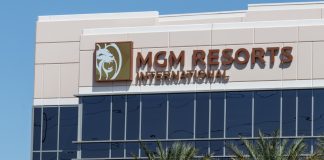 Hornbuckle, CEO da MGM, compartilha suas expectativas otimistas sobre BetMGM BetMGM
