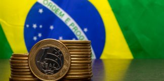 Comissão de Esporte aprova relatório de Romário sobre PL das apostas comissão de esporte apostas