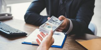 Superbet oferece R$ 52 milhões ao São Paulo por patrocínio master Superbet