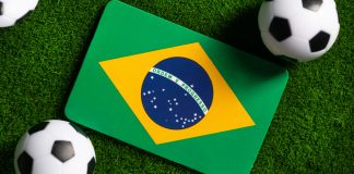Vladimir Malakchi, Evoplay: obra-prima tecnológica e foco no Brasil evoplay