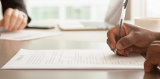 BetMakers anuncia alteração de acordo com BETR e aquisição de ativos da RACELAB Global BetMakers