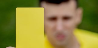 IBIA emite alerta de manipulação por cartão amarelo na 1ª rodada do Brasileirão IBIA emite alerta de manipulação por cartão amarelo na 1ª rodada do Brasileirão