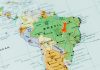 Mapa da América Latina para falar sobre as previsões da Fazi para a região