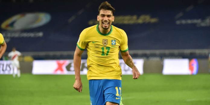 Paquetá em campo para comentar o julgamento da Federação Inglesa