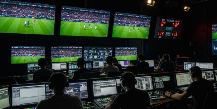 Transmissão de futebol reforça parceria entre 7K e CazéTV