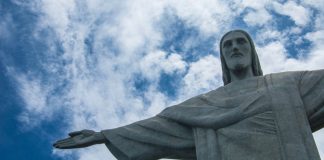 De olho na América Latina, FIRST estende parceria com a Genius Sports Imagem do Cristo Redentor