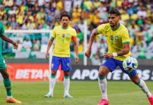 Imagem de Lucas Paquetá com a camisa da Seleção Brasileira