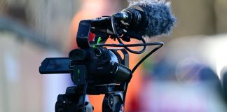 EstrelaBet faz parceria com Stats Perform para ampliar cobertura de eventos esportivos Câmera com microfone