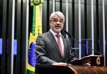 Senador Humberto Costa