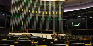 Quatro novos PLS são analisados pela Câmara dos Deputados para banir apostas online no Brasil