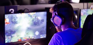Mercado de apostas retoma patrocínios em eSports após abertura da Riot Games para apostas