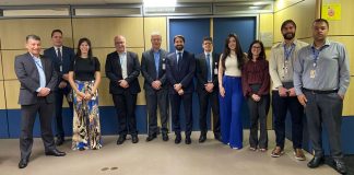 ANJL, Anatel e SPA iniciam execução do acordo de cooperação técnica Representantes da ANJL, Anatel e SPA após encontro