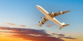 InPlaySoft anuncia parceria estratégica com Aviatrix na LatAm Avião voando no céu