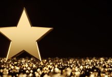 Estrela dourada com fundo preto