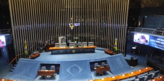 No Brasil, Senado rejeita urgência e adia votação de cassinos, bingos e corrida de cavalos