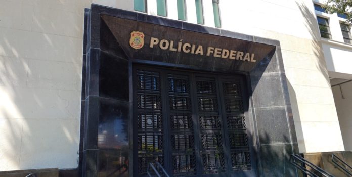 Polícia-Federal-investiga-golpe-milionário-com-apostas-ilegais Operação Opções Binárias: Polícia Federal investiga golpe milionário com apostas ilegais e lavagem de dinheiro