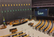 Projeto de lei que fortalece a repressão a operadores de apostas ilegais avança na Câmara dos Deputados Foto tirada do plenário da Câmara dos Deputados em Brasília.