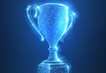 Optimove conquista prêmio de Inovação do Ano com Positionless Marketing Troféu virtual azul