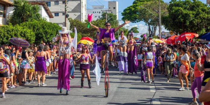 start-bet-patrocínio-carnaval-de-belo-horizonte-2026 Belo Horizonte repleta de foliões em 2024
