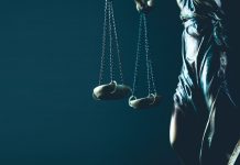 Legislação que limita publicidade de apostas no RS deve ser questionada judicialmente Balança da Justiça.