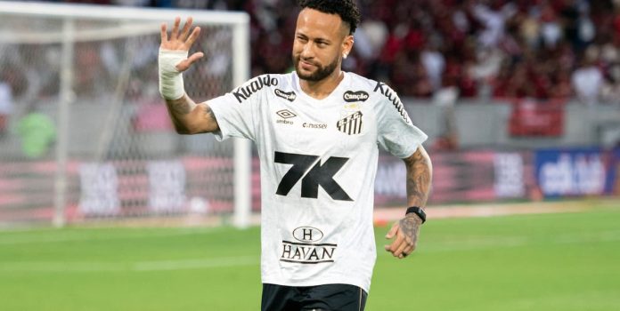Neymar-Santos Foto tirada de Neymar, jogador do Santos, enquanto ele fazia um gesto de desculpas.