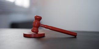 STF marca julgamento que pode impactar o setor de jogos Malhete sobre a mesa