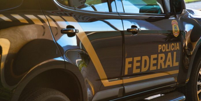 PF-cria-unidade-para-investigar-e-combater-crimes-relacionados-as-apostas- Carro da Polícia Federal.
