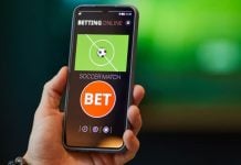 Celular exibindo aplicativo de apostas esportivas.