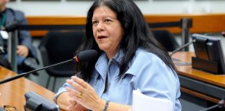 A deputada federal Laura Carneiro (PSD-RJ) protocolou na Câmara dos Deputados um requerimento de urgência para a tramitação do PL 4.044/2025.