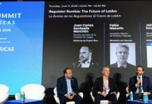 Representantes dos órgãos reguladores do Brasil e de Porto Rico durante painel no SBC Summit Americas 2026