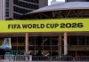 CazéTV nega irregularidades à Senacon e defende que falas sobre odds não é publicidade Prefeitura de Toronto exibe faixa da Copa do Mundo 2026.