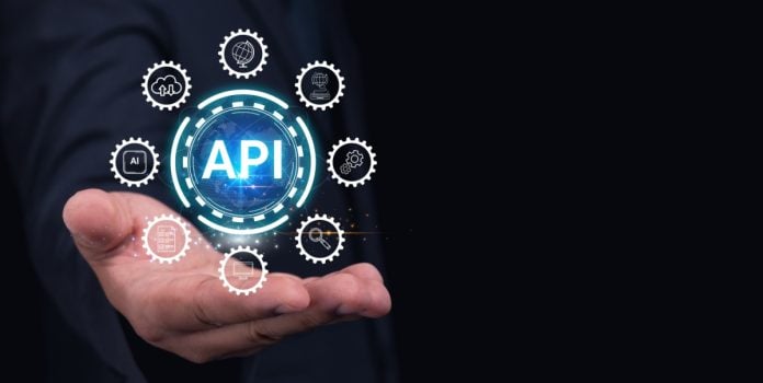 FIRST.bet-integra-solucao-de-apostas-esportivas-a-plataforma-PAM-da-Pragmatic-Solutions Representação visual de integração tecnológica com destaque para API e conexão entre sistemas
