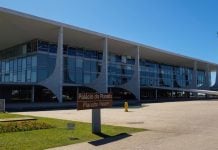 Governo prepara regras para lançar ouvidoria e canal de saúde para casas de apostas em 2026 Foto do Palácio do Planalto, sede oficial do governo do Brasil.