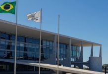 Foto do Palácio Planalto, sede oficial do Governo Federal.