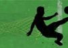 Silhueta dinâmica de jogador de futebol em fundo verde