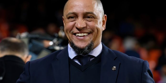 Foto do ex-jogador do Real Madrid e da Seleção Brasileira, Roberto Carlos.