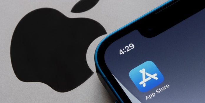 apple-ação-aplicativo-cassino-menores-de-idade App Store e símbolo da Apple