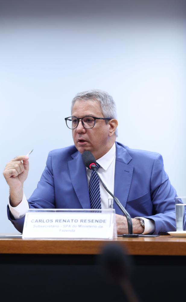 Carlos Resende, subsecretário de Monitoramento e Fiscalização da SPA fala em audiência pública na Câmara.