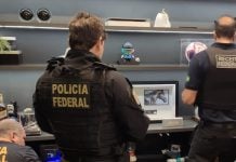 Polícia Federal deflagra Operação Arena para investigar lavagem de dinheiro; PixBet é um dos alvos Polícia Federal cumpre mandados de busca durante Operação Arena.