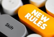 Presidente do Conar afirma que novas regras para apostas respondem a preocupações públicas e governo Teclado com tecla New Rules.