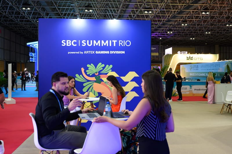 Área de exposição do SBC Summit Rio 2026.