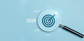Apostas online registram GGR de R$ 20 bilhões no 1º semestre de 2026 Lupa destacando o ano de 2026 como alvo em fundo azul