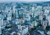 Vista aérea da cidade de Criciúma, Santa Catarina