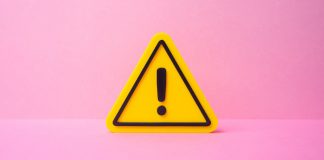 ANJL recomenda às associadas que revisem contratos diante de possível restrição às apostas Sinal de alerta em amarelo.