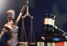 ANJL ingressa como amicus curiae em ações que contestam constitucionalidade da Lei das Apostas Estátua da justiça e martelo de tribunal.