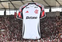 Flamengo defende combate ao mercado ilegal e maior fiscalização das apostas online Foto da torcida do Flamengo no Maracanã.