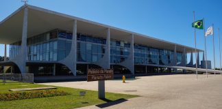 Palácio do Planalto, sede oficial do governo.