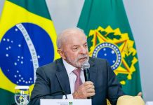 Presidente Lula fala durante reunião sobre apostas.