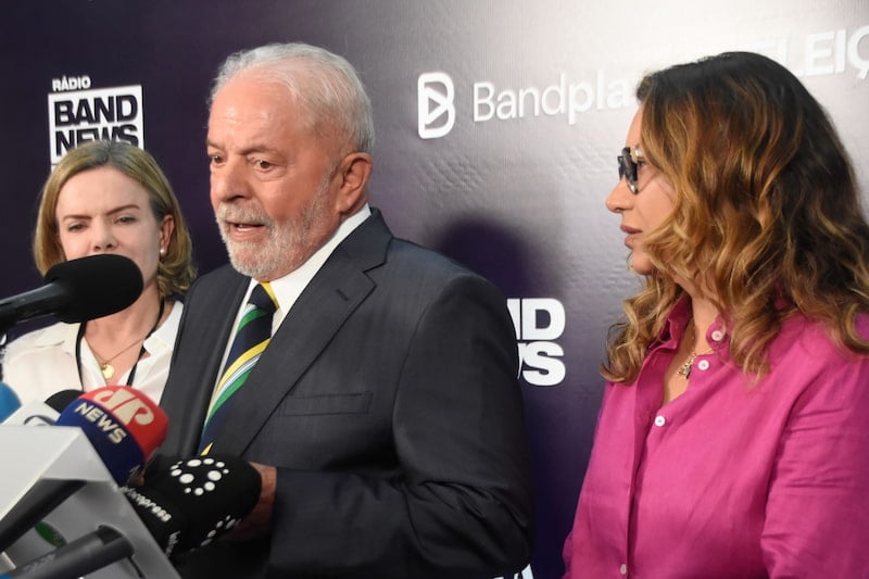 Lula é entrevistado pela Band.