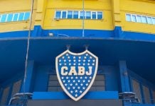 Fachada do Estádio La Bombonera, casa do Boca Juniors.